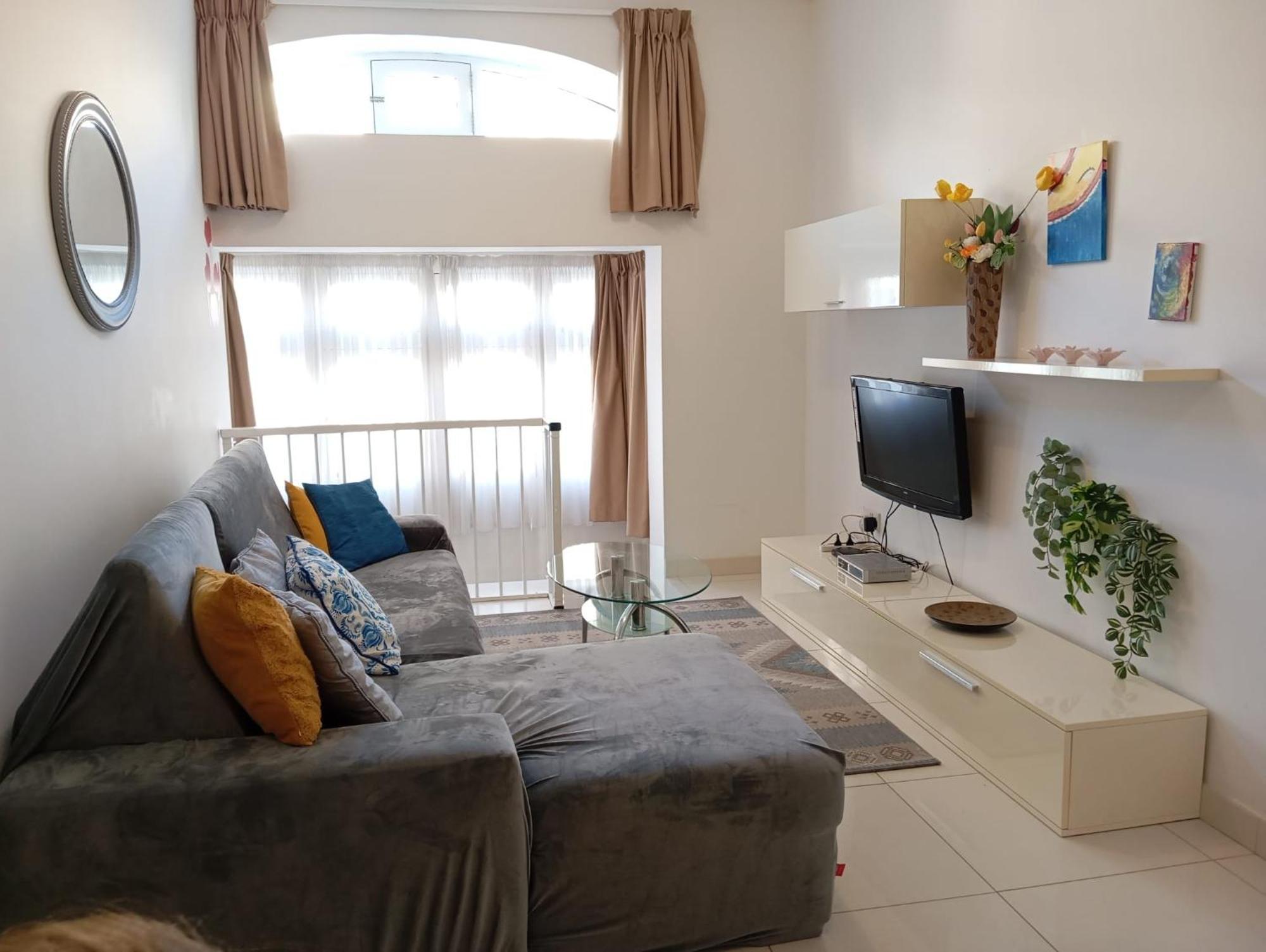 Apartment Modern In The Heart Of Steps From The Seafront *