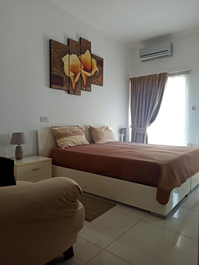 Modern In The Heart Of Steps From The Seafront Appartement *