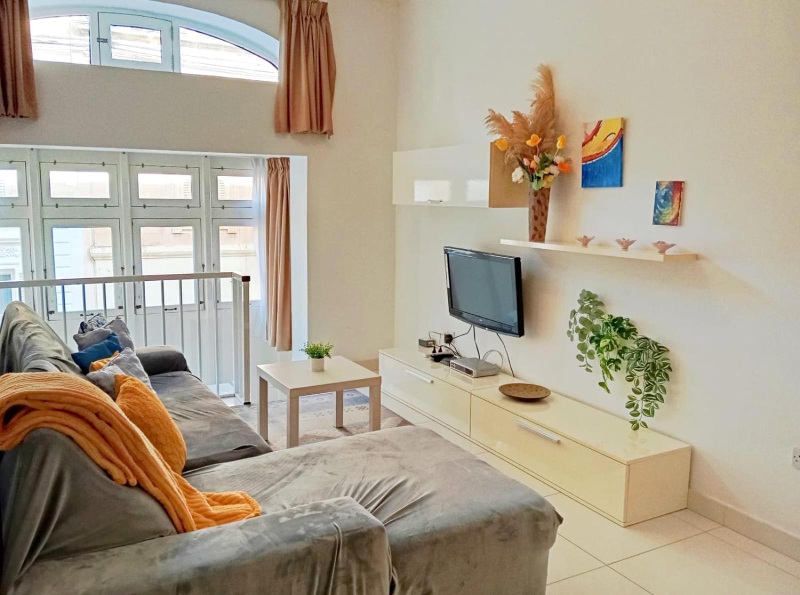 Appartement Modern In The Heart Of Steps From The Seafront *